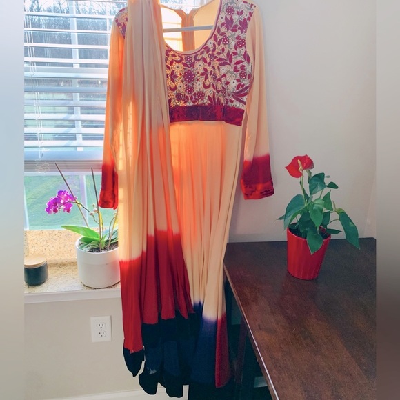 Vintage Indian Bollywood Velvet Trim Chiffon Anarkali Dress and Dupatta Set - Picture 2 of 8